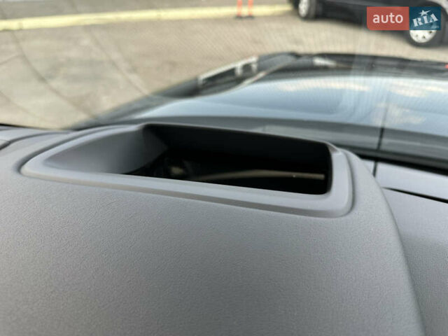 Ленд Ровер Рендж Ровер 2018 в Киеве на Automoto.ua Черный Ленд Ровер Рендж Ровер, объемом двигателя 5 л и пробегом 134 тыс. км за 55500 $, фото 15 на Automoto.ua