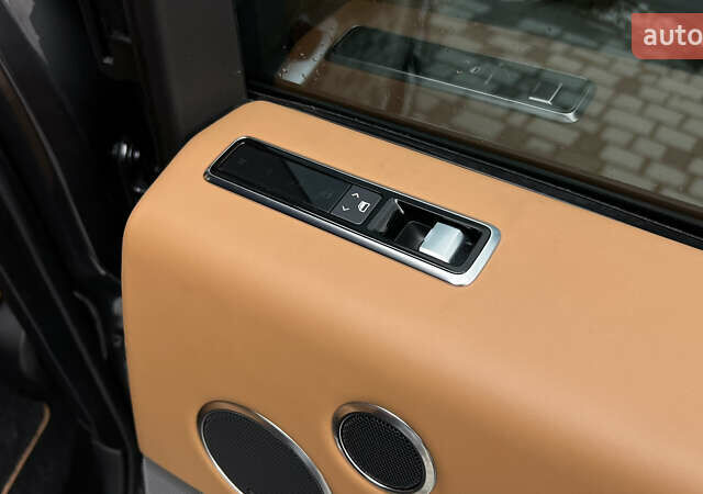 Черный Ленд Ровер Рендж Ровер, объемом двигателя 4.37 л и пробегом 90 тыс. км за 69000 $, фото 50 на Automoto.ua