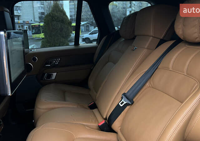 Черный Ленд Ровер Рендж Ровер, объемом двигателя 4.37 л и пробегом 90 тыс. км за 69000 $, фото 40 на Automoto.ua