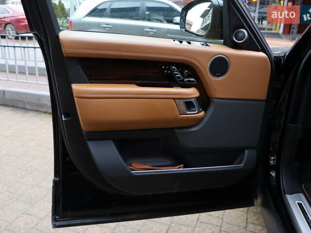 Чорний Ленд Ровер Рендж Ровер, об'ємом двигуна 3 л та пробігом 129 тис. км за 63900 $, фото 12 на Automoto.ua