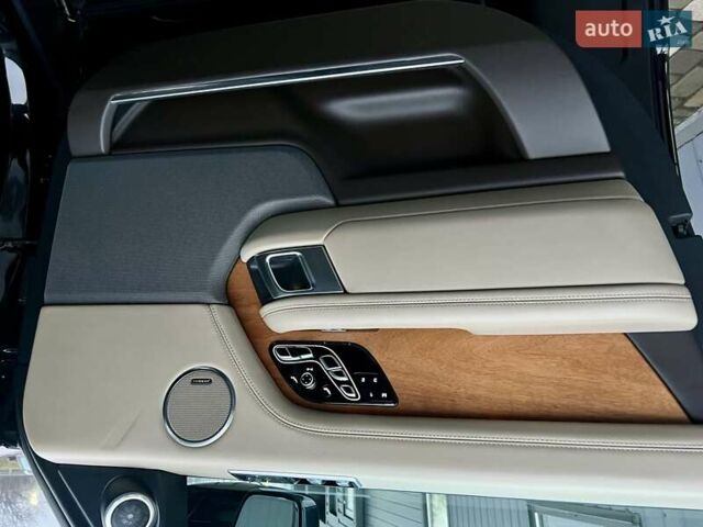 Чорний Ленд Ровер Рендж Ровер, об'ємом двигуна 2.99 л та пробігом 199 тис. км за 57900 $, фото 13 на Automoto.ua