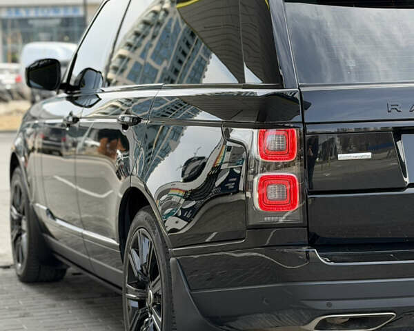 Чорний Ленд Ровер Рендж Ровер, об'ємом двигуна 4.37 л та пробігом 172 тис. км за 65500 $, фото 12 на Automoto.ua