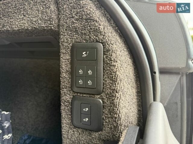 Черный Ленд Ровер Рендж Ровер, объемом двигателя 4.4 л и пробегом 91 тыс. км за 72990 $, фото 62 на Automoto.ua