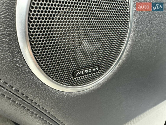 Ленд Ровер Рендж Ровер 2018 в Киеве на Automoto.ua Черный Ленд Ровер Рендж Ровер, объемом двигателя 5 л и пробегом 134 тыс. км за 55500 $, фото 6 на Automoto.ua