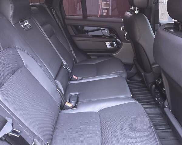 Ленд Ровер Рендж Ровер 2018 в Полтаве на Automoto.ua Черный Ленд Ровер Рендж Ровер, объемом двигателя 5 л и пробегом 48 тыс. км за 60000 $, фото 18 на Automoto.ua