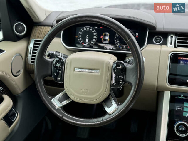Чорний Ленд Ровер Рендж Ровер, об'ємом двигуна 3 л та пробігом 130 тис. км за 46500 $, фото 73 на Automoto.ua