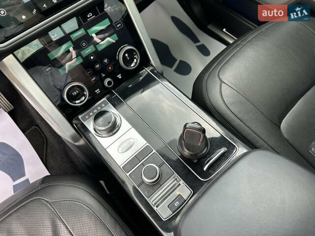 Ленд Ровер Рендж Ровер 2018 в Киеве на Automoto.ua Черный Ленд Ровер Рендж Ровер, объемом двигателя 5 л и пробегом 134 тыс. км за 55500 $, фото 10 на Automoto.ua