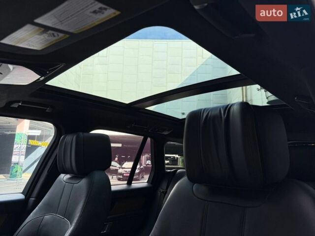 Чорний Ленд Ровер Рендж Ровер, об'ємом двигуна 2.99 л та пробігом 138 тис. км за 53990 $, фото 27 на Automoto.ua