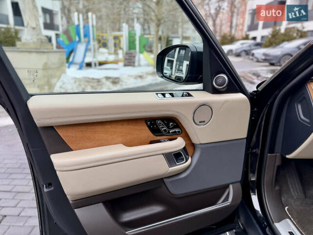 Черный Ленд Ровер Рендж Ровер, объемом двигателя 2.99 л и пробегом 200 тыс. км за 57000 $, фото 11 на Automoto.ua