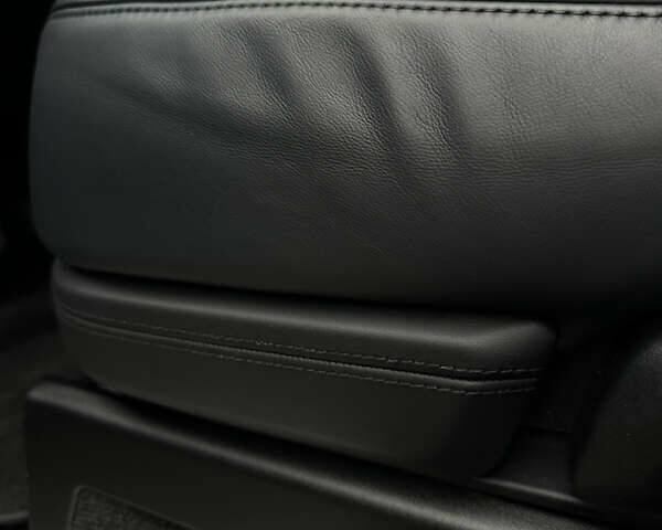 Черный Ленд Ровер Рендж Ровер, объемом двигателя 4.4 л и пробегом 193 тыс. км за 62000 $, фото 23 на Automoto.ua