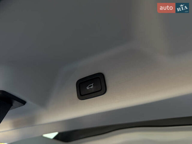 Чорний Ленд Ровер Рендж Ровер, об'ємом двигуна 2.99 л та пробігом 174 тис. км за 58900 $, фото 64 на Automoto.ua