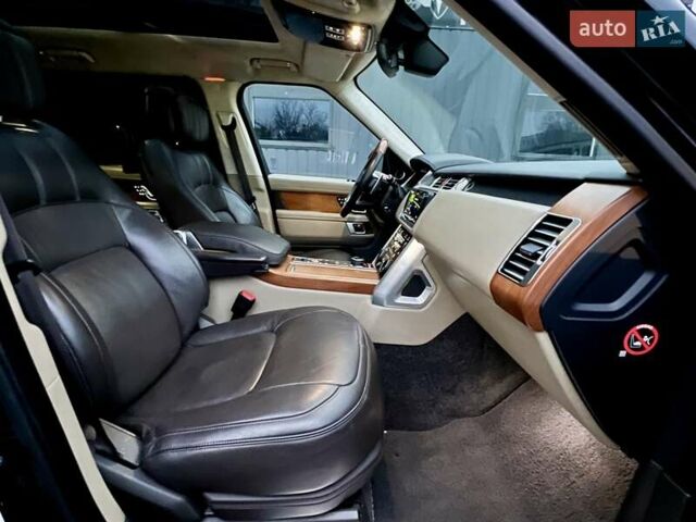 Чорний Ленд Ровер Рендж Ровер, об'ємом двигуна 2.99 л та пробігом 199 тис. км за 57900 $, фото 73 на Automoto.ua