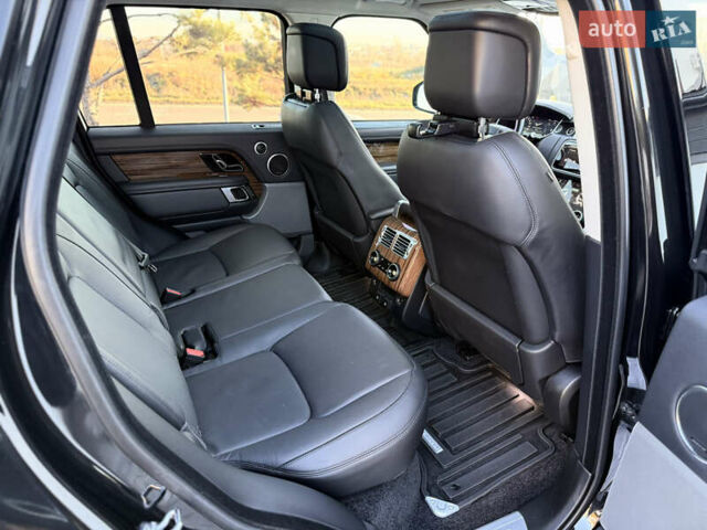 Чорний Ленд Ровер Рендж Ровер, об'ємом двигуна 2.99 л та пробігом 174 тис. км за 58900 $, фото 70 на Automoto.ua