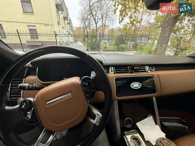 Ленд Ровер Рендж Ровер 2018 в Киеве на Automoto.ua Черный Ленд Ровер Рендж Ровер, объемом двигателя 4.37 л и пробегом 198 тыс. км за 68900 $, фото 4 на Automoto.ua