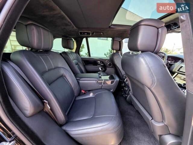 Чорний Ленд Ровер Рендж Ровер, об'ємом двигуна 4.37 л та пробігом 154 тис. км за 69999 $, фото 24 на Automoto.ua