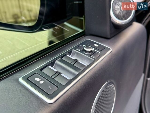 Черный Ленд Ровер Рендж Ровер, объемом двигателя 4.37 л и пробегом 3 тыс. км за 69999 $, фото 34 на Automoto.ua