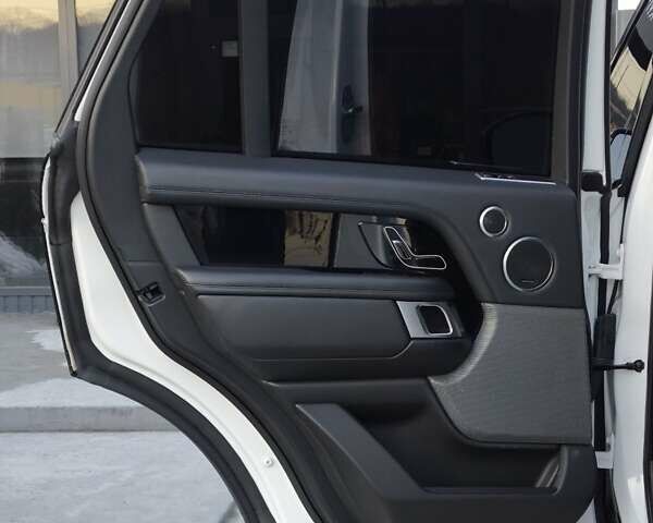 Чорний Ленд Ровер Рендж Ровер, об'ємом двигуна 2.99 л та пробігом 86 тис. км за 51500 $, фото 31 на Automoto.ua