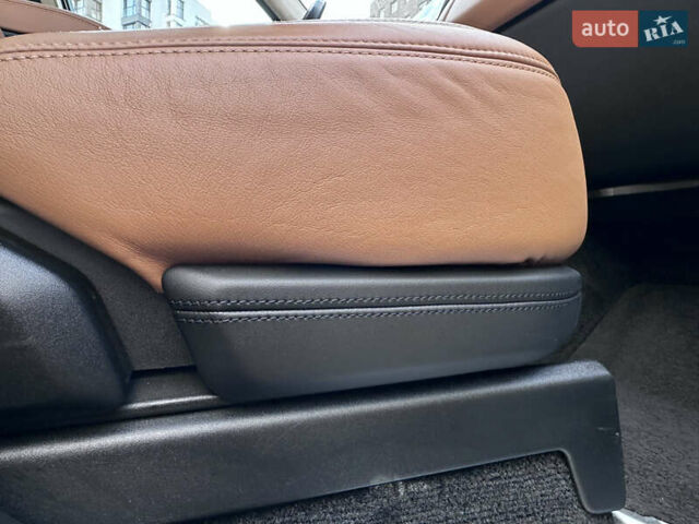 Черный Ленд Ровер Рендж Ровер, объемом двигателя 4.37 л и пробегом 260 тыс. км за 63000 $, фото 39 на Automoto.ua