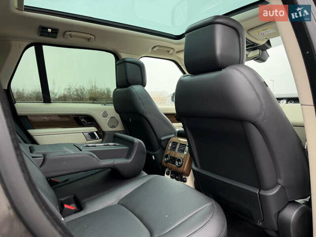 Чорний Ленд Ровер Рендж Ровер, об'ємом двигуна 2.99 л та пробігом 132 тис. км за 52900 $, фото 66 на Automoto.ua