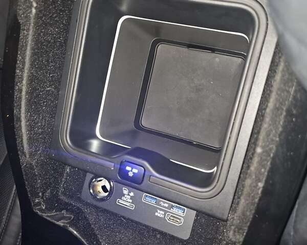 Черный Ленд Ровер Рендж Ровер, объемом двигателя 3 л и пробегом 158 тыс. км за 44444 $, фото 33 на Automoto.ua