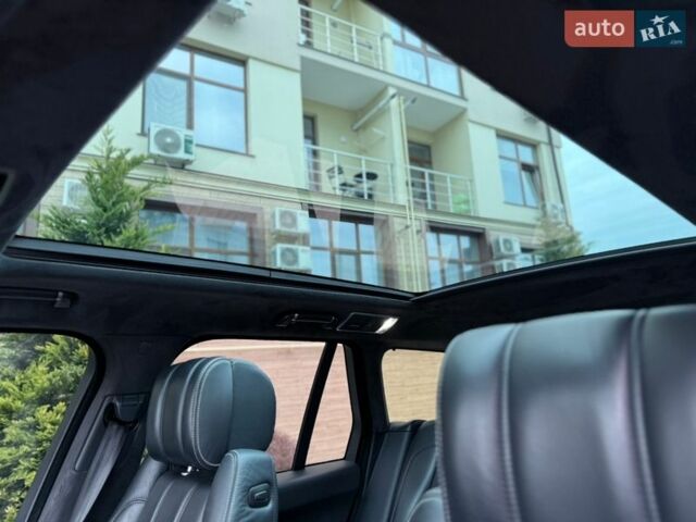 Черный Ленд Ровер Рендж Ровер, объемом двигателя 4.37 л и пробегом 3 тыс. км за 69999 $, фото 37 на Automoto.ua