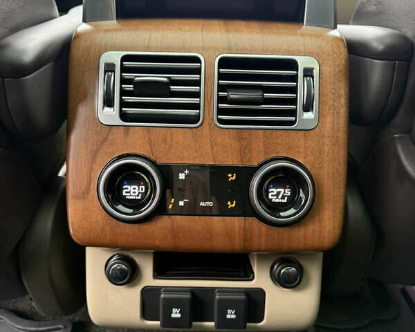 Черный Ленд Ровер Рендж Ровер, объемом двигателя 4.37 л и пробегом 161 тыс. км за 70990 $, фото 11 на Automoto.ua