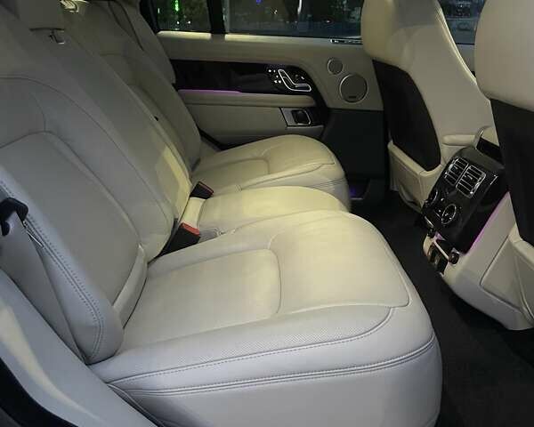 Чорний Ленд Ровер Рендж Ровер, об'ємом двигуна 4.37 л та пробігом 89 тис. км за 85800 $, фото 37 на Automoto.ua