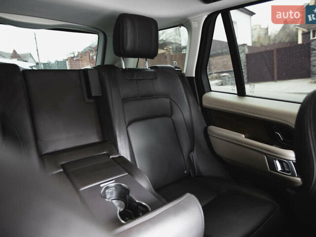 Чорний Ленд Ровер Рендж Ровер, об'ємом двигуна 2.99 л та пробігом 123 тис. км за 62500 $, фото 19 на Automoto.ua
