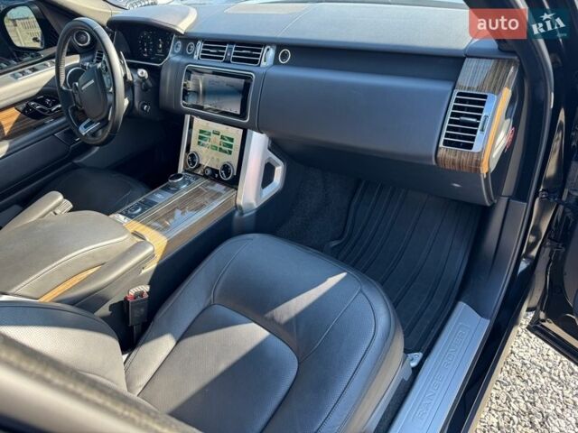 Чорний Ленд Ровер Рендж Ровер, об'ємом двигуна 5 л та пробігом 194 тис. км за 48900 $, фото 14 на Automoto.ua
