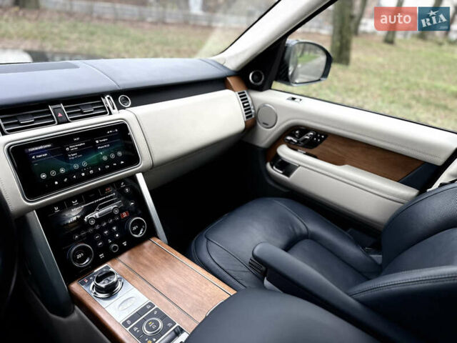 Черный Ленд Ровер Рендж Ровер, объемом двигателя 4.37 л и пробегом 81 тыс. км за 70000 $, фото 59 на Automoto.ua