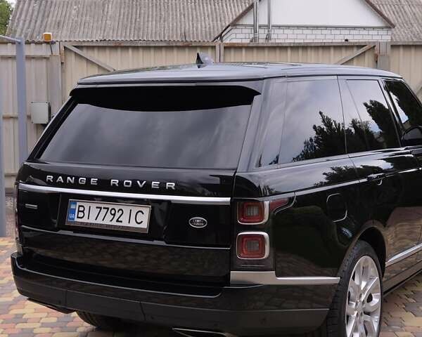 Ленд Ровер Рендж Ровер 2018 в Полтаве на Automoto.ua Черный Ленд Ровер Рендж Ровер, объемом двигателя 5 л и пробегом 48 тыс. км за 60000 $, фото 5 на Automoto.ua