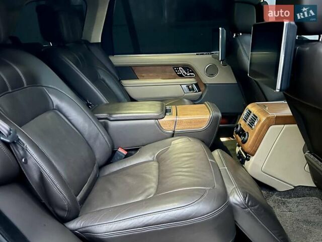 Чорний Ленд Ровер Рендж Ровер, об'ємом двигуна 2.99 л та пробігом 199 тис. км за 57900 $, фото 60 на Automoto.ua