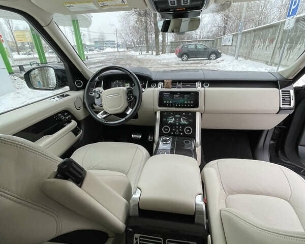 Чорний Ленд Ровер Рендж Ровер, об'ємом двигуна 5 л та пробігом 93 тис. км за 70000 $, фото 17 на Automoto.ua