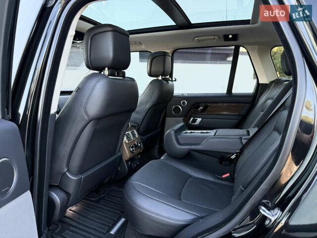 Чорний Ленд Ровер Рендж Ровер, об'ємом двигуна 2.99 л та пробігом 174 тис. км за 58900 $, фото 56 на Automoto.ua