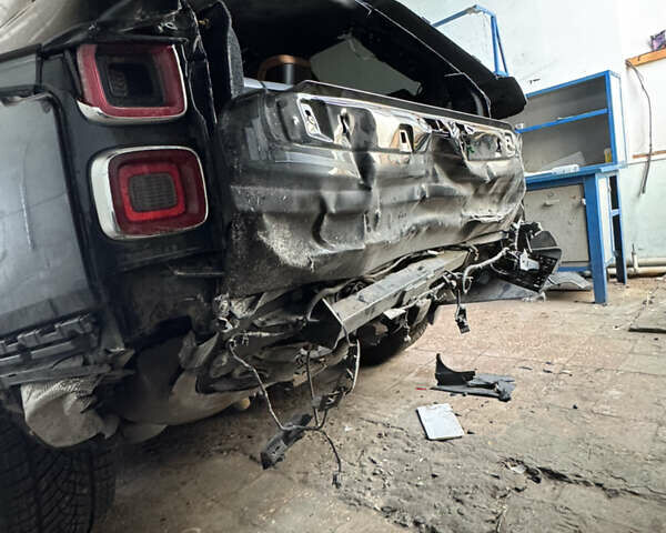 Черный Ленд Ровер Рендж Ровер, объемом двигателя 4.4 л и пробегом 103 тыс. км за 42000 $, фото 9 на Automoto.ua