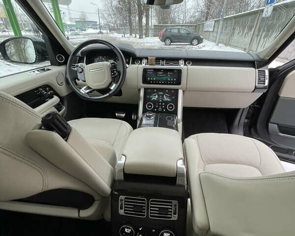 Чорний Ленд Ровер Рендж Ровер, об'ємом двигуна 5 л та пробігом 93 тис. км за 70000 $, фото 18 на Automoto.ua