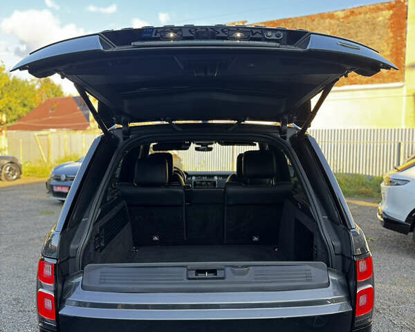 Черный Ленд Ровер Рендж Ровер, объемом двигателя 2.99 л и пробегом 136 тыс. км за 53999 $, фото 19 на Automoto.ua