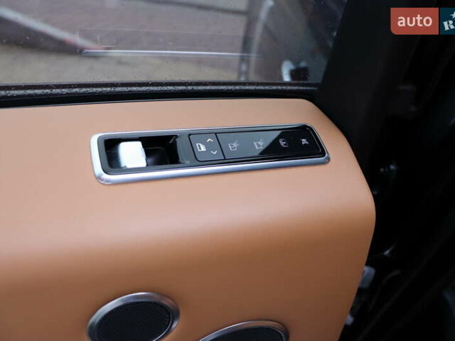 Чорний Ленд Ровер Рендж Ровер, об'ємом двигуна 3 л та пробігом 129 тис. км за 63900 $, фото 38 на Automoto.ua