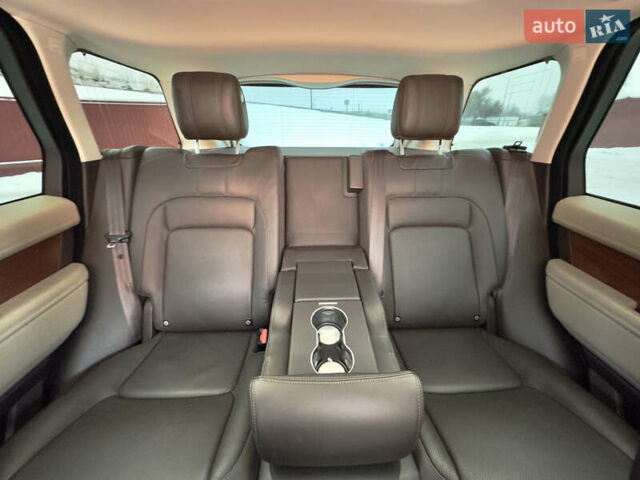 Черный Ленд Ровер Рендж Ровер, объемом двигателя 2.99 л и пробегом 122 тыс. км за 63000 $, фото 12 на Automoto.ua