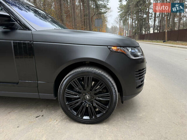 Черный Ленд Ровер Рендж Ровер, объемом двигателя 3 л и пробегом 117 тыс. км за 59500 $, фото 2 на Automoto.ua