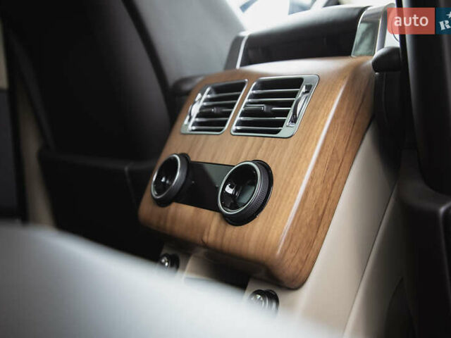 Чорний Ленд Ровер Рендж Ровер, об'ємом двигуна 2.99 л та пробігом 123 тис. км за 62500 $, фото 10 на Automoto.ua