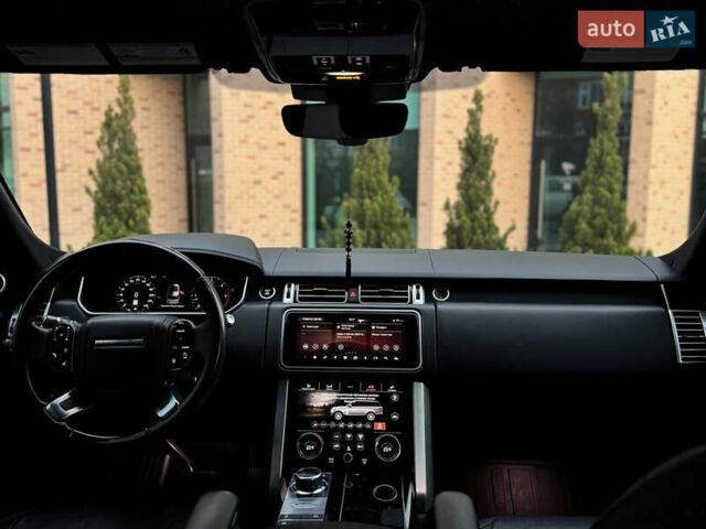Черный Ленд Ровер Рендж Ровер, объемом двигателя 2.99 л и пробегом 124 тыс. км за 63500 $, фото 27 на Automoto.ua