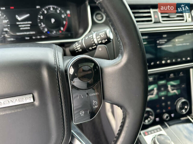 Ленд Ровер Рендж Ровер 2018 в Киеве на Automoto.ua Черный Ленд Ровер Рендж Ровер, объемом двигателя 5 л и пробегом 134 тыс. км за 55500 $, фото 12 на Automoto.ua