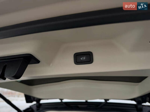 Чорний Ленд Ровер Рендж Ровер, об'ємом двигуна 2.99 л та пробігом 132 тис. км за 52900 $, фото 63 на Automoto.ua