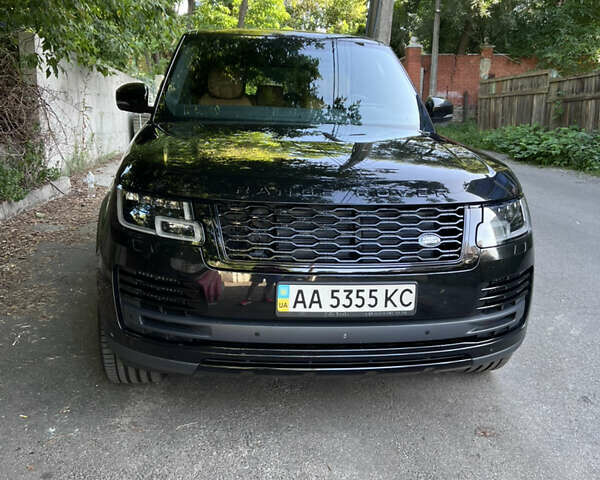 Чорний Ленд Ровер Рендж Ровер, об'ємом двигуна 4.37 л та пробігом 175 тис. км за 68555 $, фото 2 на Automoto.ua