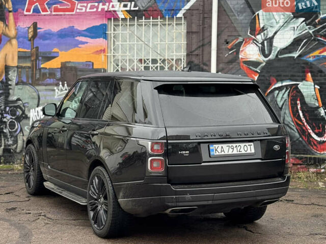 Черный Ленд Ровер Рендж Ровер, объемом двигателя 3 л и пробегом 112 тыс. км за 65000 $, фото 9 на Automoto.ua