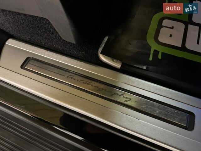 Чорний Ленд Ровер Рендж Ровер, об'ємом двигуна 4.37 л та пробігом 115 тис. км за 88000 $, фото 54 на Automoto.ua