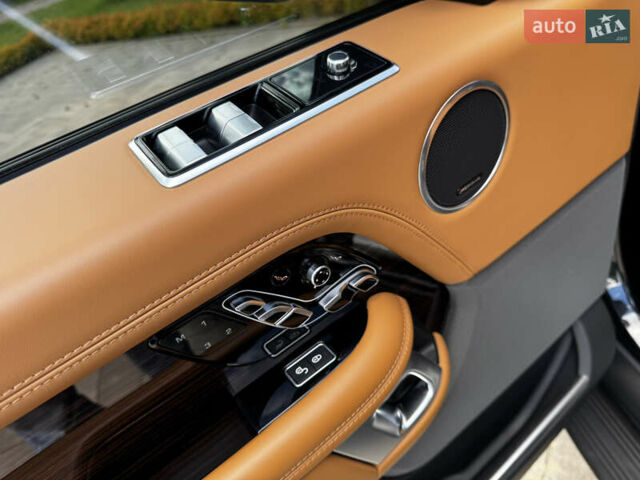 Черный Ленд Ровер Рендж Ровер, объемом двигателя 2.99 л и пробегом 88 тыс. км за 76900 $, фото 54 на Automoto.ua