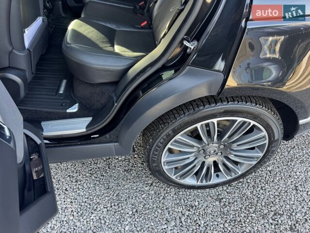 Чорний Ленд Ровер Рендж Ровер, об'ємом двигуна 3 л та пробігом 174 тис. км за 49900 $, фото 50 на Automoto.ua