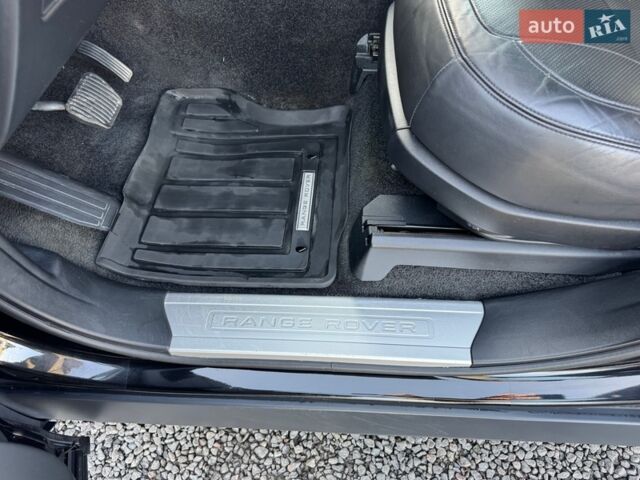 Чорний Ленд Ровер Рендж Ровер, об'ємом двигуна 3 л та пробігом 174 тис. км за 49900 $, фото 36 на Automoto.ua